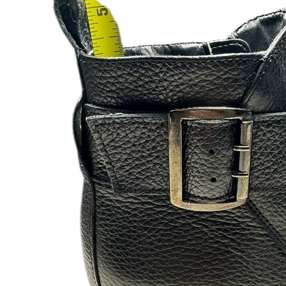 Clarks Mila Charm Black Pebbled Leather Side Zipper Pull Tab Bootie Size 10 - Picture 10 of 13